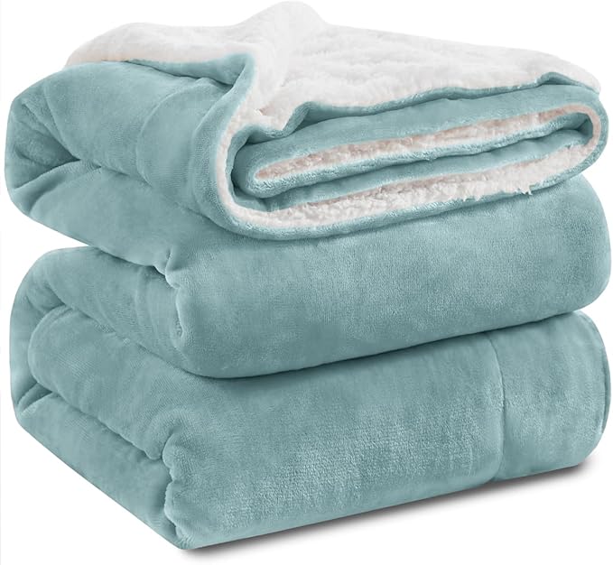 KAWAHOME Sherpa Fleece Twin Size Blanket for Bed - Extra Warm and Heavy Thick Blankets for Winter, Super Soft 500GSM Plush Blanket, 66"X 90" Spa Blue