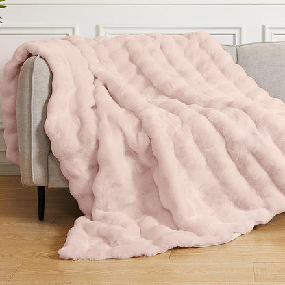 Pink Fluffy Blanket for Couch Living Room Faux Fur 50x60 Fuzzy Throw Blanket for Bed Soft Furry Bed Cozy Comforter Home Decor Gifts 860 GSM