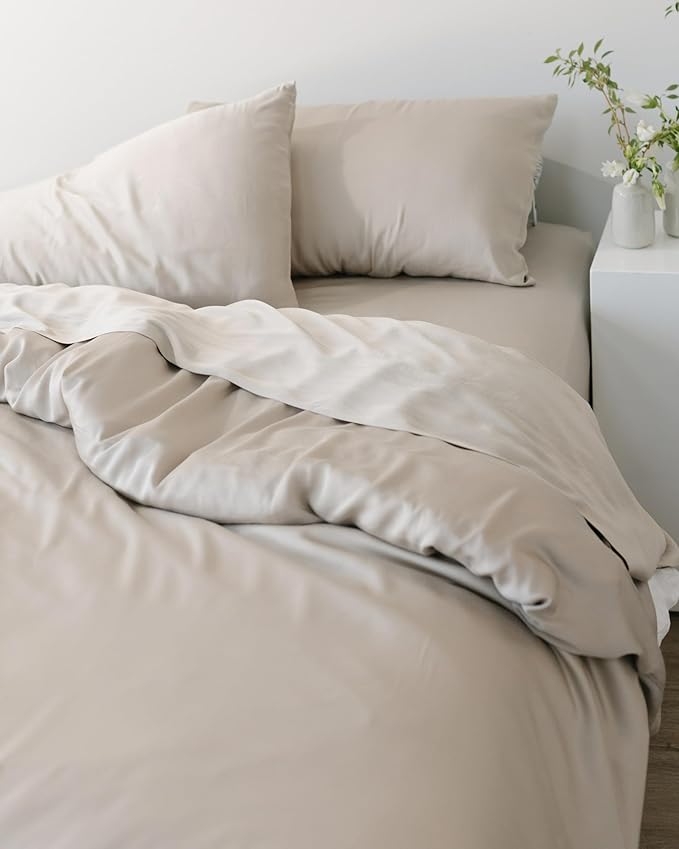 Cozy Earth Luxury Duvet Cover Queen - 100% Viscose from Bamboo - Ultra-Soft, Cooling & Lightweight Duvet Cover - Temperature-Regulating Bedding with Concealed Zip & Interior Snap Closures - Driftwood