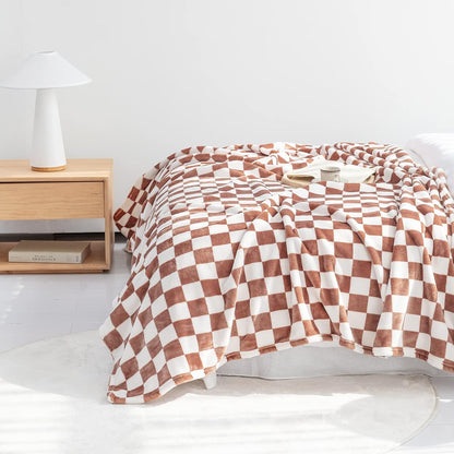LOMAO Throw Blankets Flannel Blanket with Checkerboard Grid Pattern Soft Throw Blanket for Couch, Bed, Sofa Luxurious Warm and Cozy for All Seasons (Maple Brown, 60"x80")