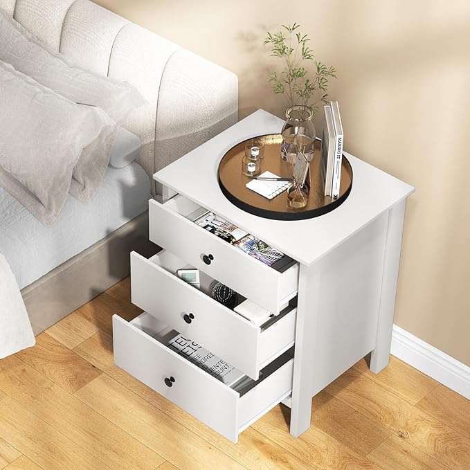 Giantex Nightstand with 3 Drawers Set of 2, Wooden Side End Table with Solid Wood Legs, Retro 3-Drawer Bedside Table Night Stand for Bedroom Home Office Small Space, Easy Assembly, White