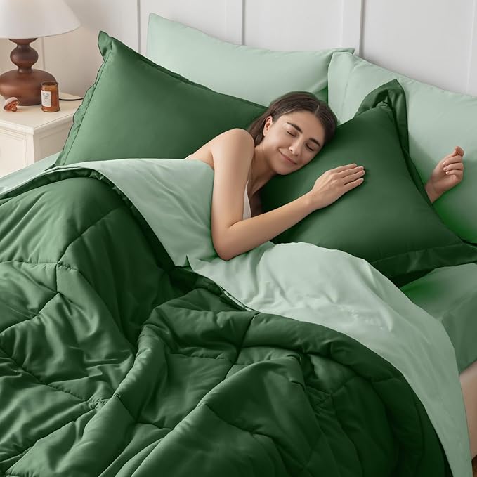 JOLLYVOGUE Full Comforter Set, Ultra-Soft Bed in a Bag Full Size 7 Pieces, Oeko-TEX Certified Bedding Set with Down Alternative Comforter, Sheets, Pillowcases & Shams, Dark Green & Light Green