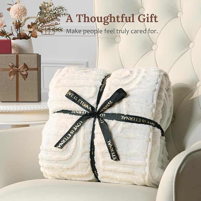 Sherpa Fleece Adult Weighted Blanket Great for Sleep, 15 lbs Dual Sided Soft Fuzzy Heavy Blankets for Couch Bed Sofa, Cozy Warm Arched Jacquard Throw for Winter (Cream White, 60" x 80", 15 Pounds)