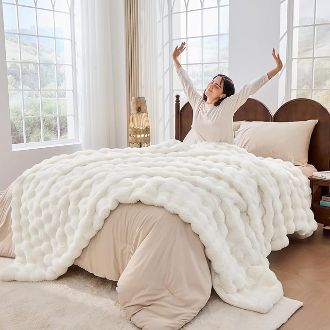 Fluffy Blanket for Couch Soft Luxury Faux Rabbit Fur Throw Blanket Cozy Fuzzy Plush Bubble Thick Warm Decorative Throw for Bed, Sofa (Throw Size 50''x60'', Cream White)