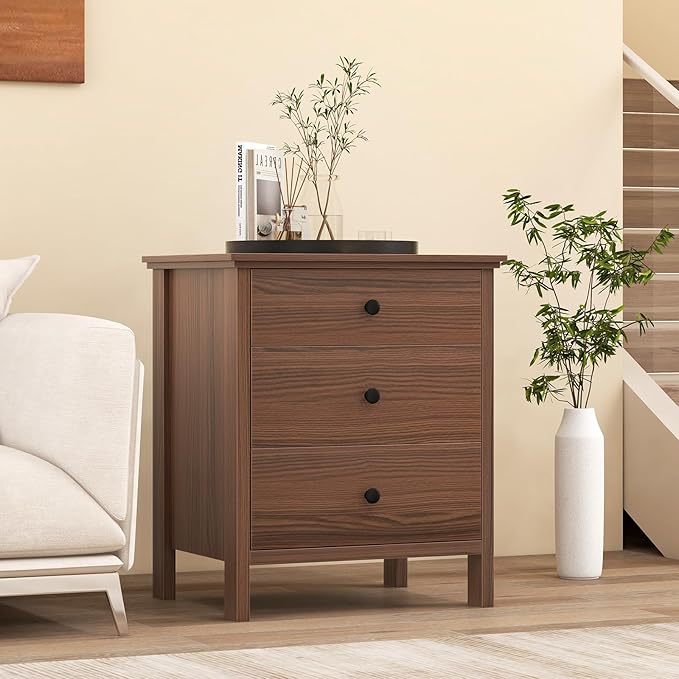 Giantex Nightstand with 3 Drawers, Wooden Side End Table with Solid Wood Legs, Retro 3-Drawer Bedside Table Night Stand for Bedroom Home Office Small Space, Easy Assembly, Brown