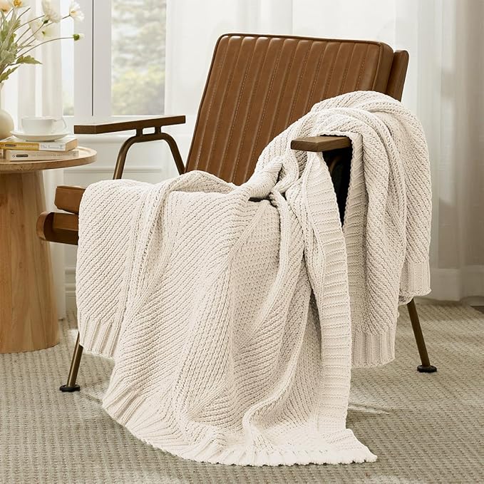 Amélie Home Chevron Chenille Knit Throw Blanket for Couch, Cozy Texture Decorative Soft Blanket for Sofa & Chair, 60"x80", Ivory