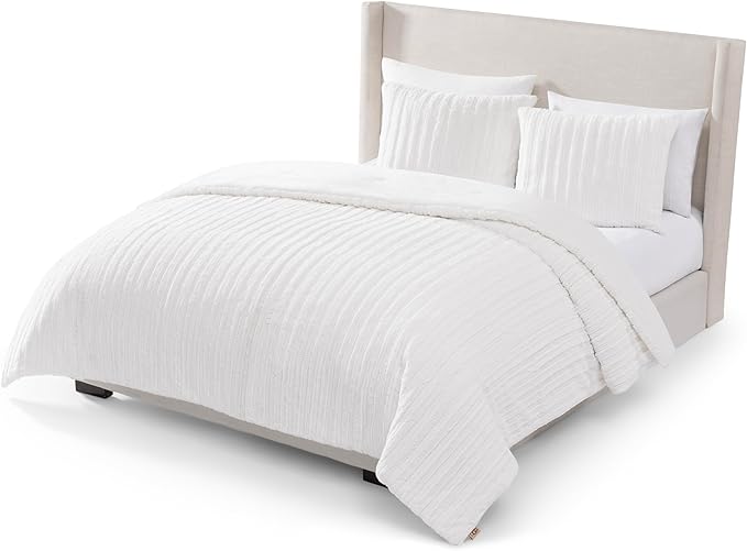 UGG Full/Queen Comforter Set with 2 Pillow Shams Plush Faux Fur Bedding Soft Warm Down Alternative Comforter Washable Hypoallergenic Fluffy Blanket Set for Bedroom, Full/Queen, White Snow (Kenzie)