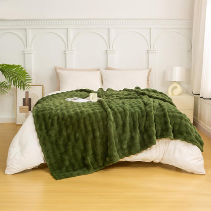YUSOKI Luxury 3D Bubble Throw Blanket 3.1lb,All Ages,Home Decoration, (Olive Green,60 * 80inches)