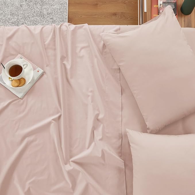 IZOD 100% Egyptian Cotton Sheets Set Queen Size, Cotton Percale Crisp Sheet Set 4Pc, Lightweight & Deep Pocket fits Upto 17", Long-Staple Soft Combed, Hotel Style Luxury Bedding Sheet - Blush Rose
