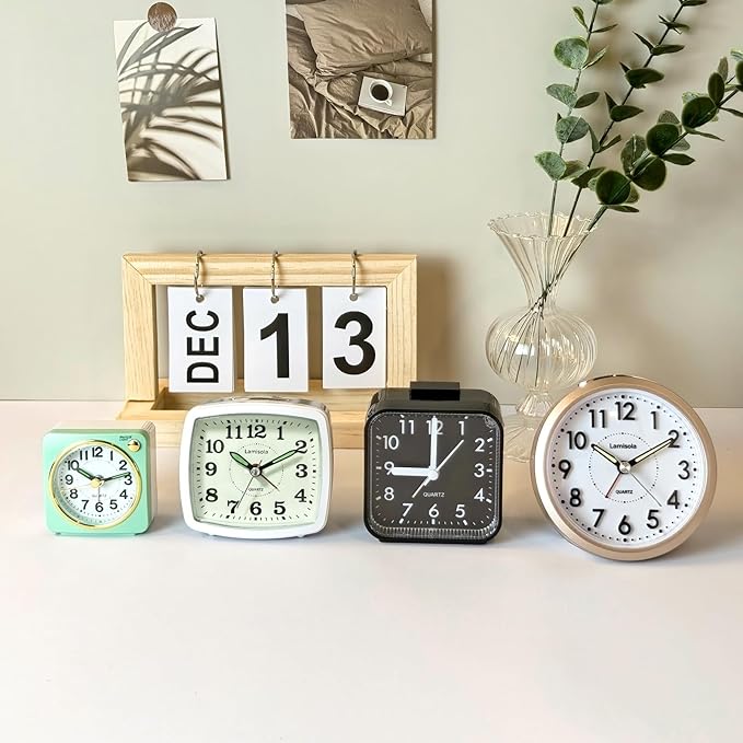 4 Inch Analog Battery Alarm Clock for Seniors, Small Desk Bedside Nightstand Vintage Clock, Alarm Clocks for Bedrooms Bathroom Kithchen Home Office Decor, Large Display for Elderly, Mint