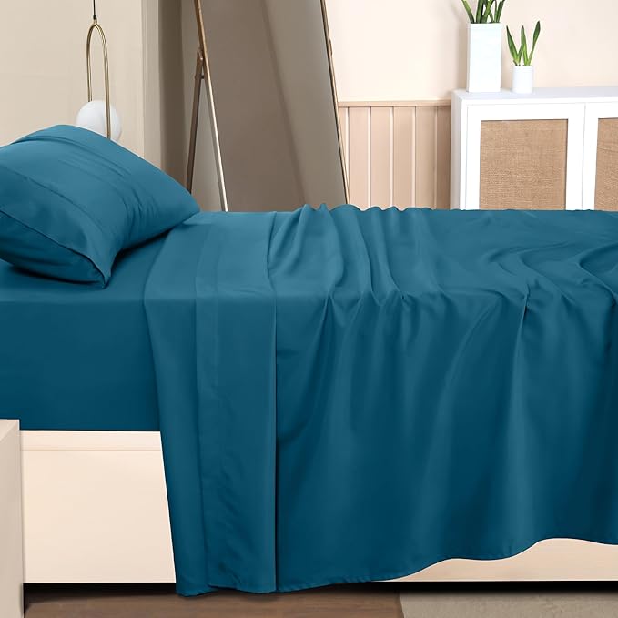 Utopia Bedding Twin Sheet Set – 3 Piece Bed Sheets for Twin Size Bed, Soft and Breathable Microfiber, Includes 1 Fitted Sheet, 1 Flat Sheet and 1 Pillowcase (Denim Blue)