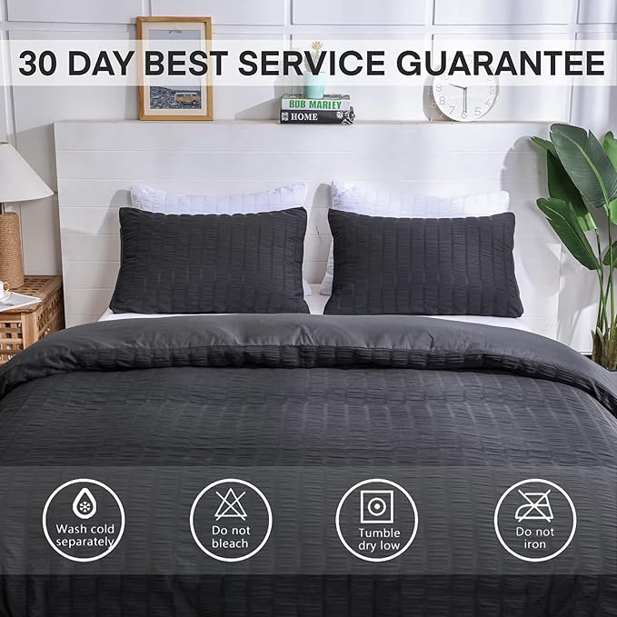 AveLom Seersucker Duvet Cover Set Queen Size (90 x 90 inches), 3 Pieces (1 Duvet Cover + 2 Pillow Cases), Black Ultra Soft Washed Microfiber, Textured Duvet Cover with Zipper Closure, Corner Ties