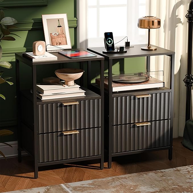 VINGLI Black Nightstands Set of 2, Fluted Nightstands with Charging Station, Night Stand Set of 2, Small Bedside Table with Drawer Fabric, Bed Side Table/Night Stand with Charging Station for Bedroom