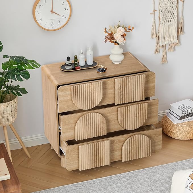3 Drawer Dressers for Bedroom, 31.5" Wide Large Mid Century Modern Fluted Nightstand, Wood Dresser & Chest of Drawers with Curved Profile for Living Room, Entryway, Hallway, Natural