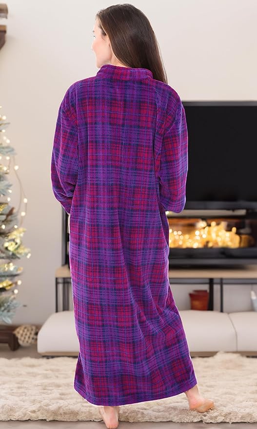 Alexander Del Rossa Plush Robe for Women, Long Fleece Winter Bath Robe, Plus Size