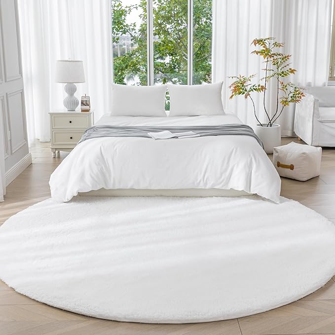 Amazon Basics Fluffy Washable Round Area Rug, Circle Shaggy Carpet for Living Room, Bedroom, Nursery, 4'R, Cream
