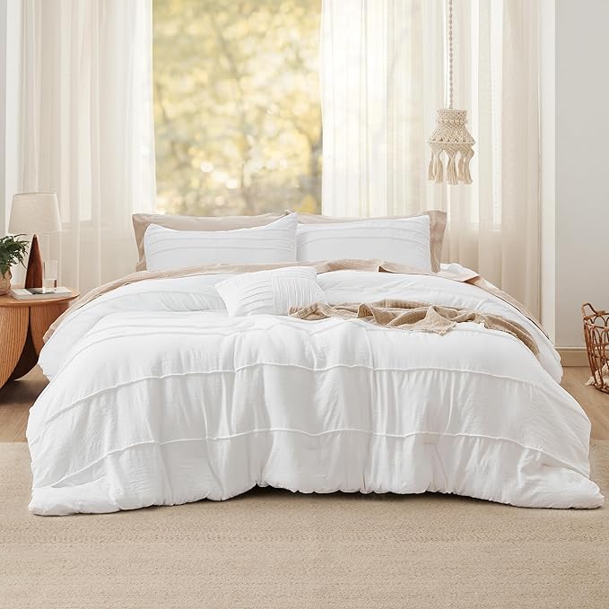 Bedsure White Queen Comforter Set - 4 Pieces Pinch Pleat Bed Set, Down Alternative Bedding Sets for All Season, 1 Comforter, 2 Pillowcases, 1 Decorative Pillow
