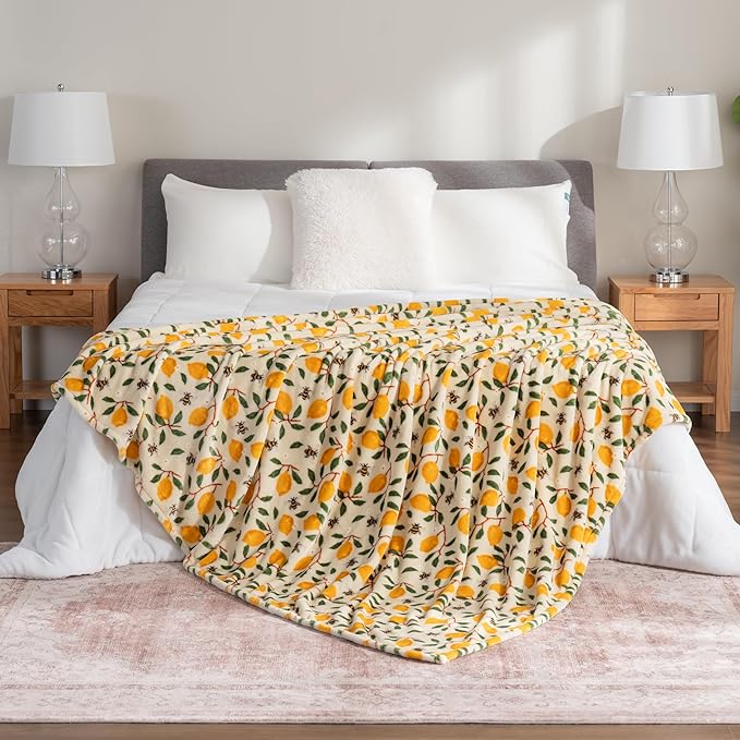 Berkshire Blanket-Classic Heavyweight Soft Printed VelvetLoft® Plush Blanket, Full/Queen Size Soft Fuzzy Warm Blanket for Couch Sofa Bed, Lemons and Bees Yellow, 90in x 90in