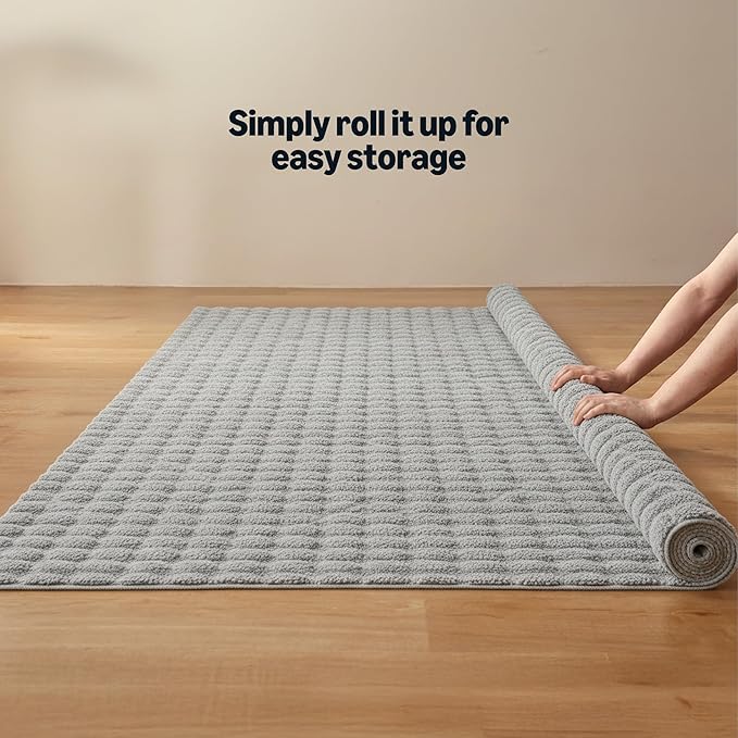 Amazon Basics Indoor Area Rug, 3D Bubble Washable Home Decor Carpet for Living Room, Bedroom, 6' W × 9' L, Grey