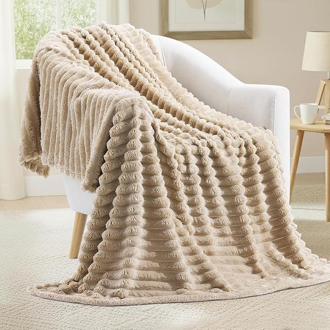 decorUhome Christmas Soft Fleece Light Brown Twin Blanket for Bed, Cozy Fluffy Plush Flannel Striped Throws for Couch Sofa, Lightweight Decorative Ribbed Fuzzy Blanket for Woman, 60x80 Inches