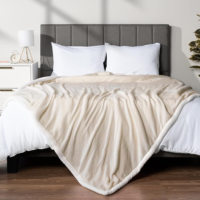 PAVILIA Sherpa Fleece Throw Blanket for Couch, Cream Beige, Plush Soft Fuzzy Sofa Blanket, Cozy Reversible Winter Throw for Women Men, 50x60 Inches