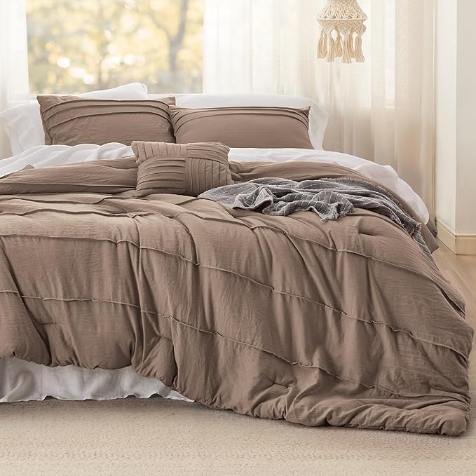 Bedsure California King Comforter Set - 4 Pieces Pinch Pleat Bed Set, Brown Boho Bedding for All Season, 1 Soft Comforter, 2 Pillowcases, 1 Decorative Pillow
