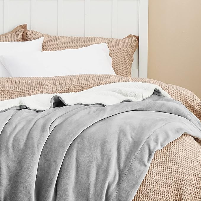 Bedsure Sherpa Fleece Throw Blanket for Couch - Thick and Warm, Soft Fuzzy Plush Throw Blanket for Winter, Light Grey, 50x60 Inches