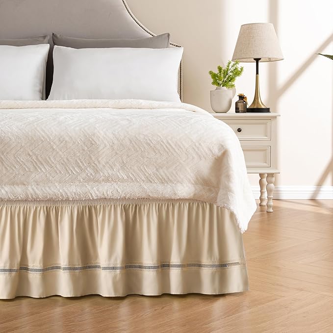 MIYE Wrap Around Ruffled Lace Bed Skirt, Elastic Dust Ruffle with Adjustable Belts, Easy to Put On, Bed Frame Cover, Machine Washable (Ruffled Lace/Beige, Full/Twin-15 Drop)