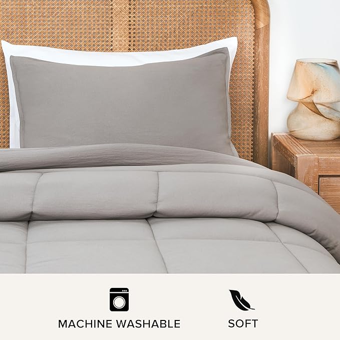 UGG Twin/XL Twin Comforter Set with 1 Pillow Sham, Lightweight Down Alternative Blanket, All Season, Washable & Hypoallergenic Bedding Set for College Apartment Dorm Essentials, Light Grey (Leonora)