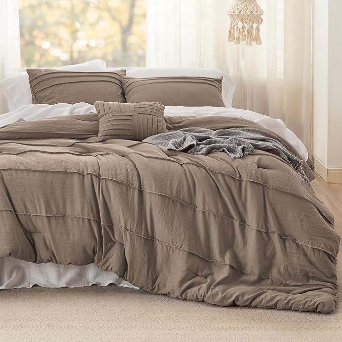 Bedsure Twin Comforter Set - 3 Pieces Pinch Pleat Bed Set, Brown Boho Bedding for All Season, 1 Soft Comforter, 1 Pillowcase, 1 Decorative Pillow