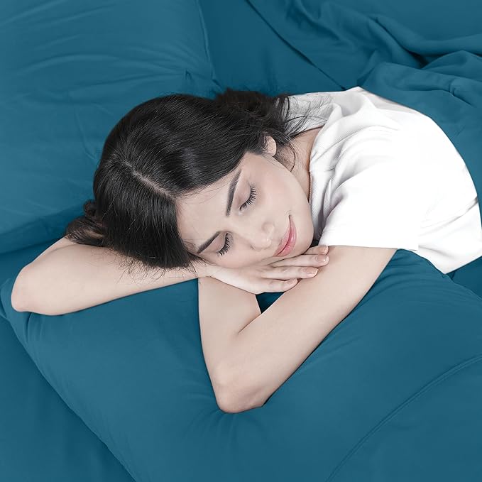 Utopia Bedding Twin Sheet Set – 3 Piece Bed Sheets for Twin Size Bed, Soft and Breathable Microfiber, Includes 1 Fitted Sheet, 1 Flat Sheet and 1 Pillowcase (Denim Blue)