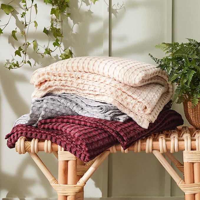 Bedsure Cooling Cotton Waffle Weave Blanket - Lightweight Breathable Blanket of Rayon Derived from Bamboo for Hot Sleepers, Luxury Throws for Bed, Couch and Sofa, Red Orange, 50x70 Inches