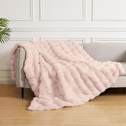 Pink Faux Fuzzy Fur King Size Throw Blanket 90x108 Cozy Furry Throw Rabbit Fur Blanket for Bed Soft Fluffy Blanket King for Living Room Bedroom Home Gifts 1000 GSM