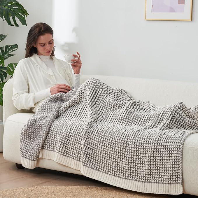 Amélie Home Waffle Chenille Throw Blanket for Couch, Pineapple Stitch Knit Soft Cozy Knit Blanket Decorative Throw for Sofa, Chair, 50"x60", Grey&Ivory