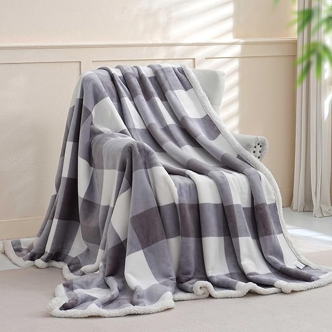 Sherpa Blanket Throw Blanket for Couch Sherpa Fleece Blanket Fluffy Checkered Soft Blanket for All Season Use Cozy Thick Warm Big Throws (Grey-Soft White, 80"*90")