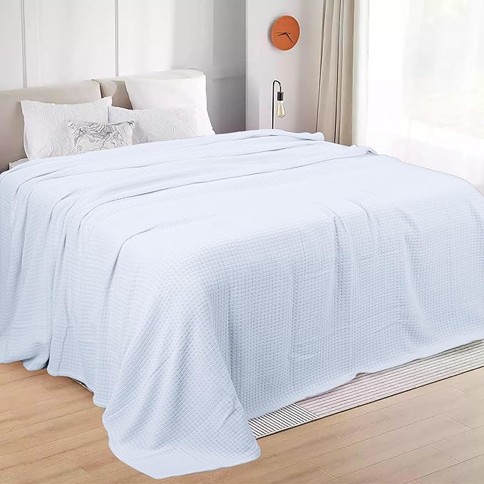 HILLFAIR 100% Cotton Blanket- 120" x 120" XXL Oversized King Bed Blankets - Family Size 10 ft x 10 ft Big - All Season Soft Cozy Breathable Blankets for Bed - Extra Large King Cotton Blanket- White