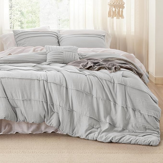 Bedsure King Comforter Set - 4 Pieces Pinch Pleat Bed Set, Light Grey Boho Bedding for All Season, 1 Soft Comforter, 2 Pillowcases, 1 Decorative Pillow