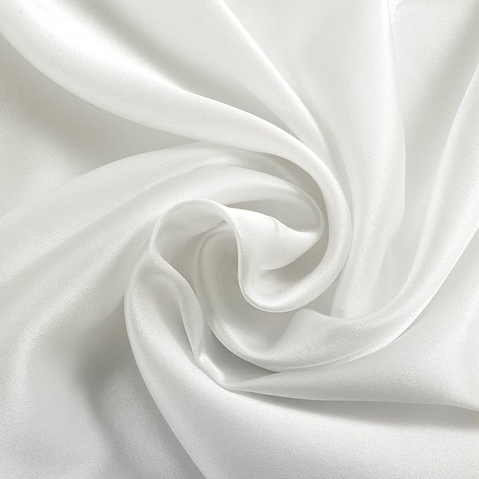 ALASKA BEAR Silk Pillowcase for Hair and Skin, Set of 2 Pure Genuine 22 Momme Mulberry Silk Pillow Cases Queen Size for Bliss Sleep Better Than Poly Satin, Zipper Closure(2pc,Ivory)