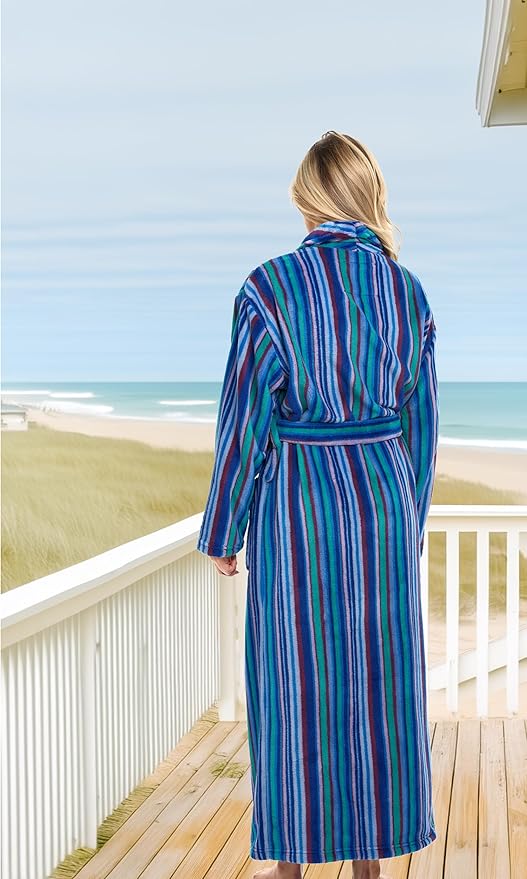 Alexander Del Rossa Plush Robe for Women, Long Fleece Winter Bath Robe, Plus Size