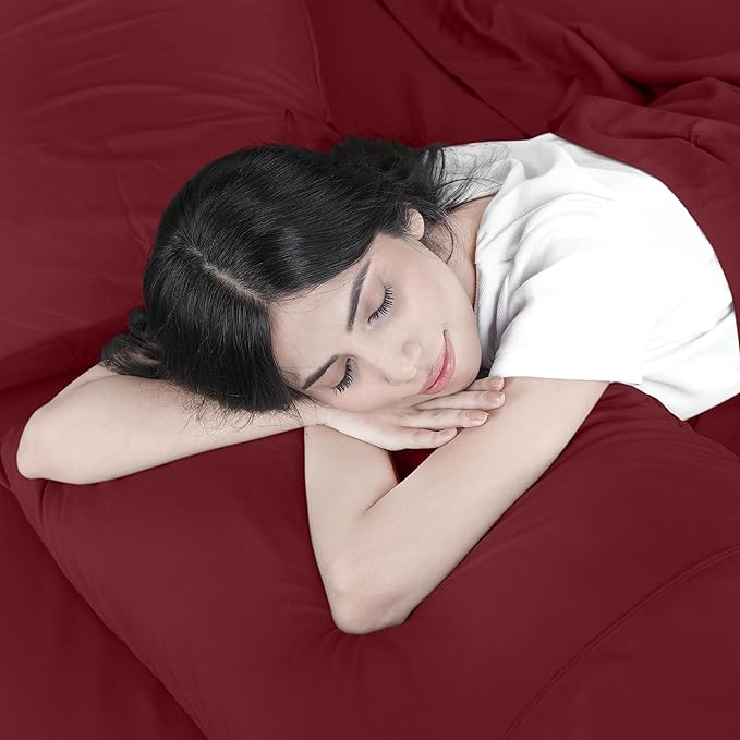 Utopia Bedding Twin Sheet Set – 3 Piece Bed Sheets for Twin Size Bed, Soft and Breathable Microfiber, Includes 1 Fitted Sheet, 1 Flat Sheet and 1 Pillowcase (Burgundy)