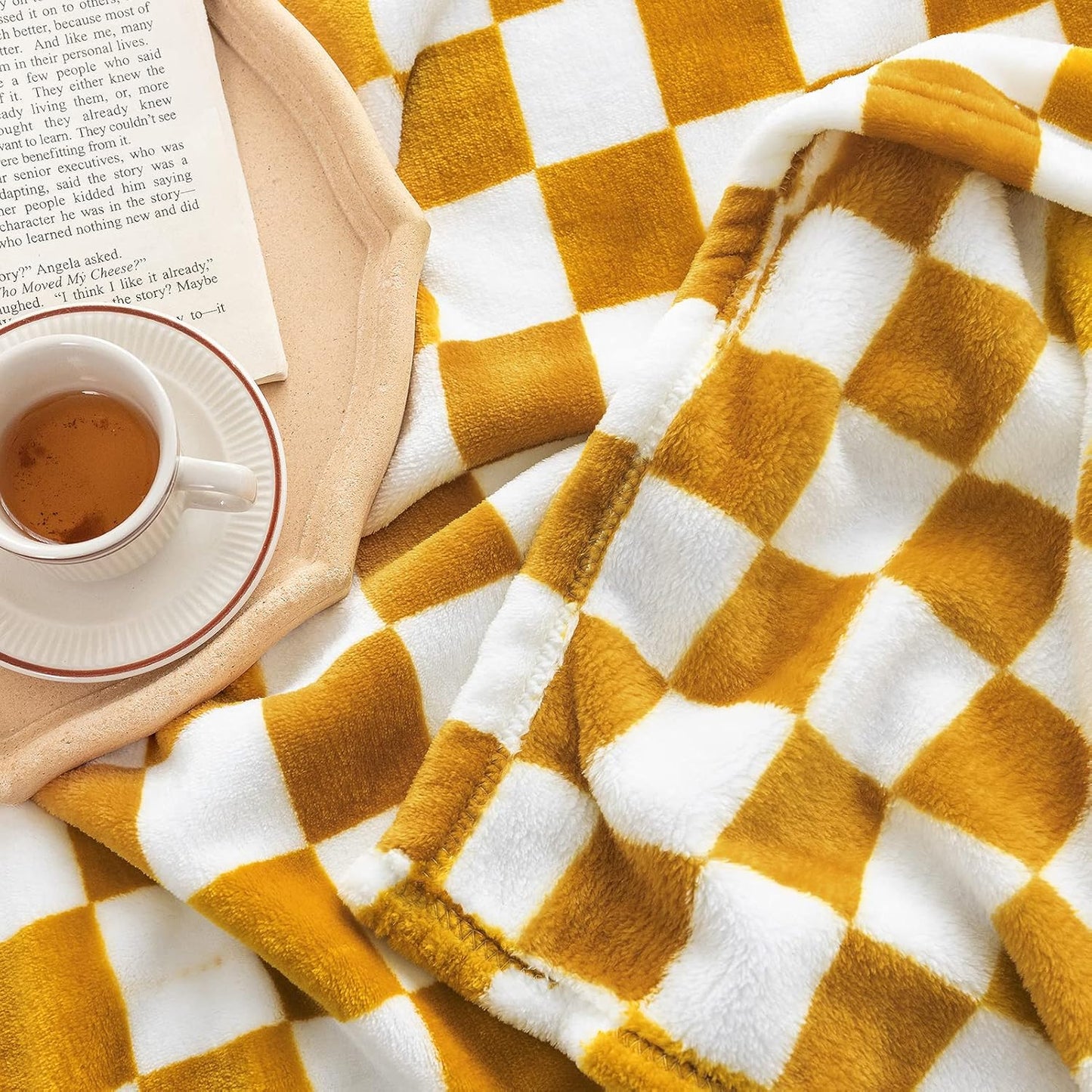 LOMAO Throw Blankets Flannel Blanket with Checkerboard Grid Pattern Soft Throw Blanket for Couch, Bed, Sofa Luxurious Warm and Cozy for All Seasons (Yellow, 90"x90")