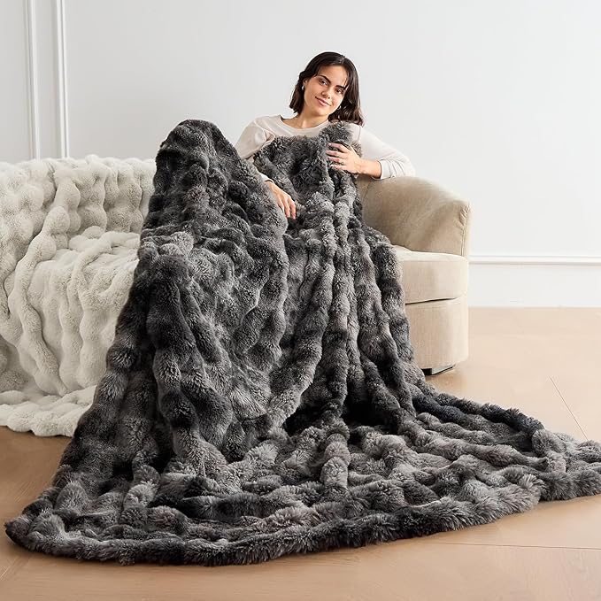 Fluffy Faux Rabbit Fur Throw Blanket - Soft Fuzzy Plush Luxury Cozy Thick Warm Decorative Bubble Blanket for Bed, Sofa (Twin Size 60''x80'', Black)