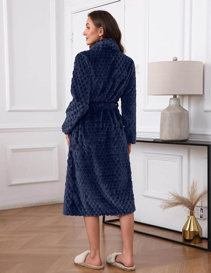 Ekouaer Women's Robe Long Plush Soft Bathrobe Jacquard Color Block Robes Shawl Collar Sleepwear with Pockets S-XXL