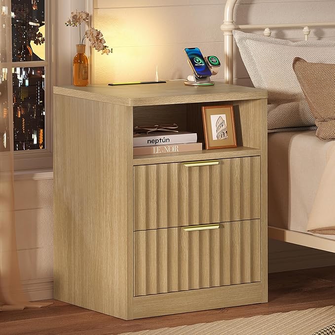 TEENFON Fluted Nightstands Set of 2, Night Stand with Charging Station and LED Light, Storage Drawer and Open Shelf, Modern Bedside Table for Small Space, for Bedroom, Natural