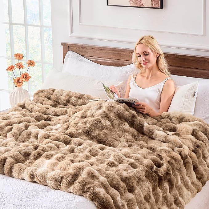 BENVWE Fluffy Faux Fur Throw Blanket for Couch - Soft, Plush, Thick, Cozy, Fuzzy Luxury Minky Bubble Blanket for Home Living Room Decor, Gifts for Women, Tie-dye Brown, 63" x 80", 1100GSM