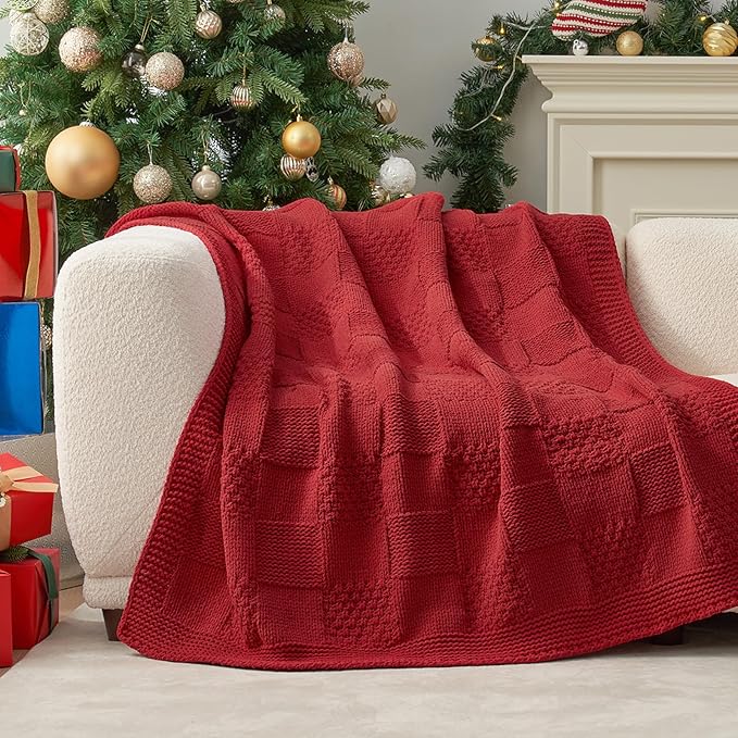 Amélie Home Checkered Chenille Knit Throw Blanket for Couch, Classic Texture Decorative Soft Blanket for Sofa, Chair & Bedroom, 50"x60", Christmas Red