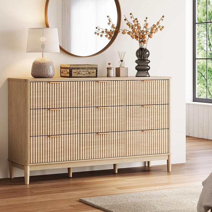 LINSY Fluted Dresser for Bedroom with 9 Drawers, Mid Century Modern Chest of Drawers with Gold Metal Handles, Wide Boho Wood Dressers, Large Farmhouse Storage Cabinet for Bedroom, Living Room, Oak