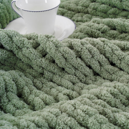 Battilo Chunky Knit Throw Blanket, Soft and Thick Chenille Throw Blanket, 50"x60" Handmade Cable Knit Crochet Blanket, Large Rope Knot Throw Blankets for Couch Sofa Bed Home Decor, Light Green