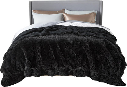 Bedsure GentleSoft Fluffy Black King Size Blanket for Bed, Thick Soft Sherpa Faux Fur Fleece Bedding Fuzzy Plush Winter Warm Heavy Oversize Large King Blanket, Cozy Black Gifts for Men Women, 108x90