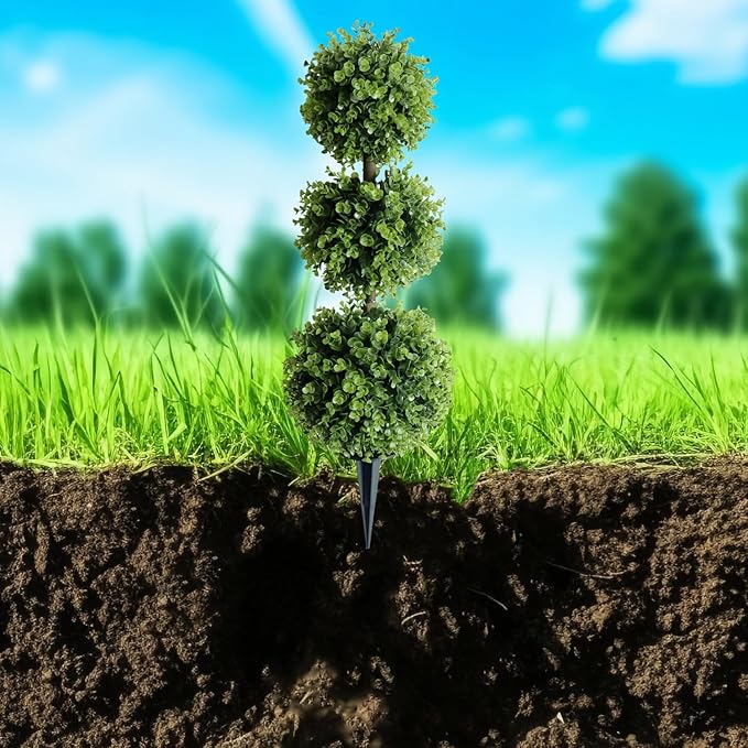 Artificial Trees, Artificial Juniper Wood Three-Ball Trees, Outdoor Shrub Plants, Have UV Protection Function. They are Suitable for Both Outdoor and Indoor use and can be Used for Decoration.
